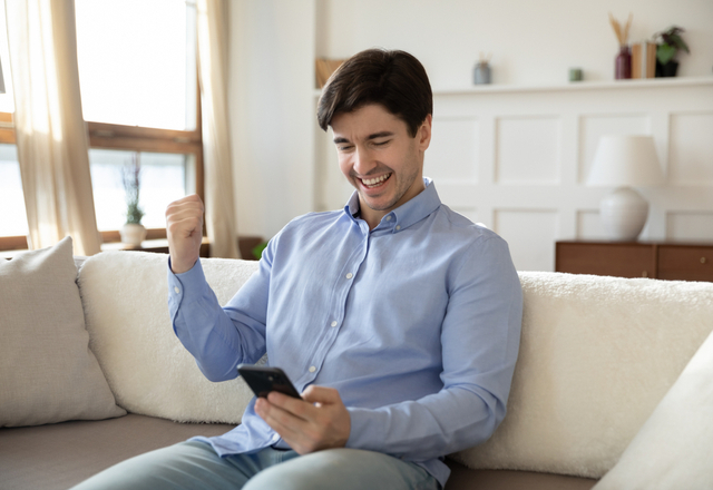 わかっちゃいるけど！男が小悪魔と思いつつ「返信しちゃうLINE」