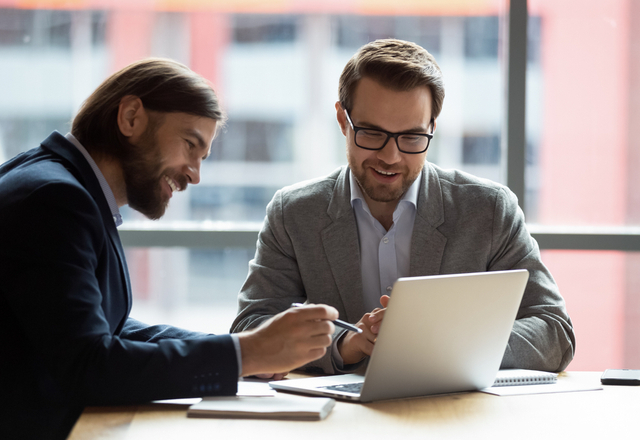 出世コースの波に乗りたい！同期と差のつく仕事術〜人間関係編〜