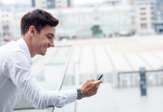 ドキドキ止まらん…！男のハートを打ち抜く「マル秘LINEテク」とは