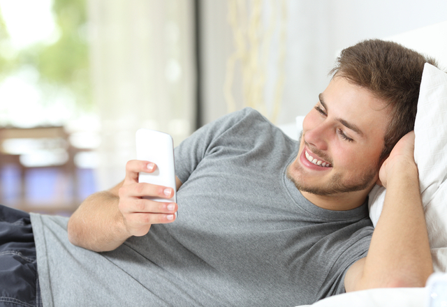 憧れのカレと両思い？！男性が送る「脈アリLINE」とは？