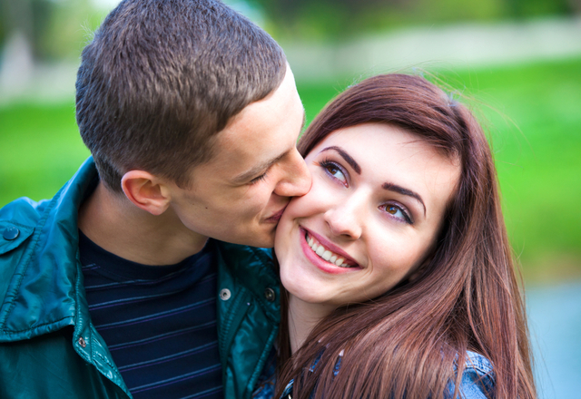 かっこよすぎる…♡彼女が思わず「キスしたくなる瞬間」って？