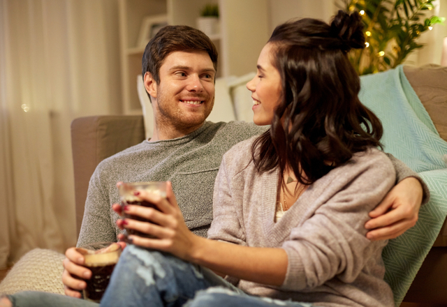 何年経っても【夫から溺愛される妻】が家で「いつもしていること」4つ