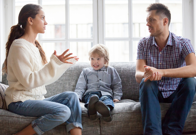 頭にくる…！妻が「イラッ」とする【夫の言動】って？〜育児編〜