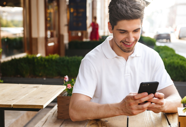 何をされたら嬉しいの！？彼女を喜ばす言動〜LINE編〜