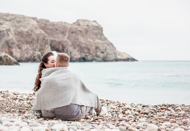4項目で簡単に分かる「彼女からの愛され度」チェック【キス編】