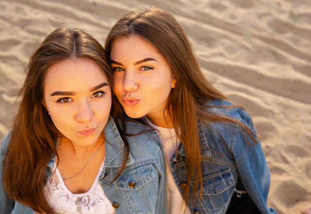 その顔キュンです♡男性がメロメロになる「あざとい表情」とは