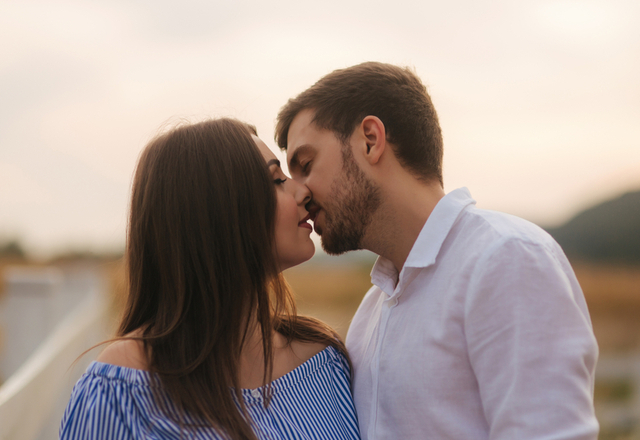 人目のないとこ行こ…？女性がしたいと思ってるイチャイチャその2