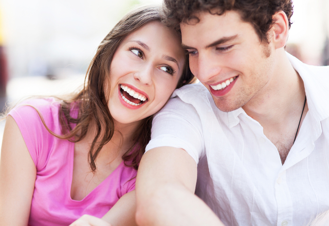 ドキッとする瞬間♡女性が男性に「惚れるタイミング」って？