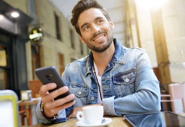 マジキュン♡男性が「心奪われるLINE」の送り方とは？