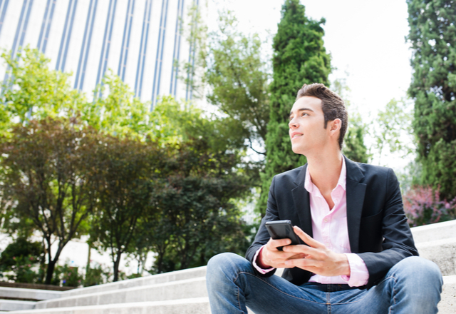 ニヤニヤしちゃった…！夫の顔がゆるむ「妻からのLINE」4選