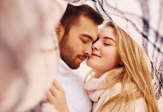 とろけちゃうよ…♡女性を【キュンキュンさせるコツ】キス編