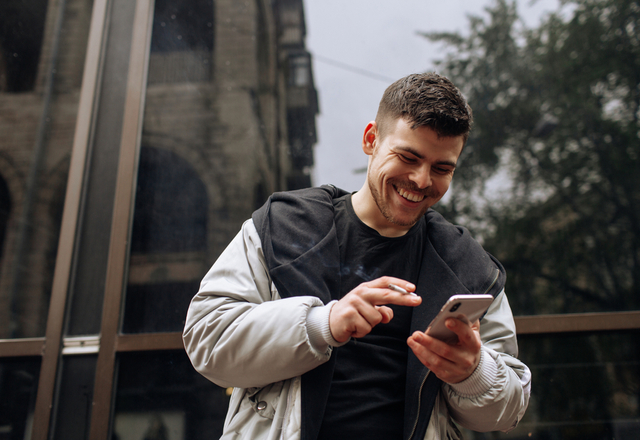 好きだよ！男性が好きな女性にだけ送る【脈アリLINE】の内容とは