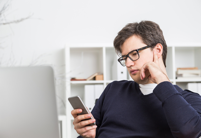 返信しなくていいや…男性から「めんどくさい女認定されるLINE」4つ