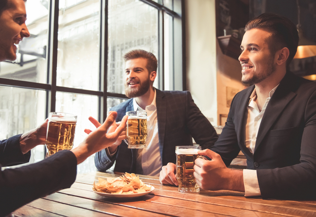 先輩から【愛される後輩になる】方法4つとは？〜仕草編〜