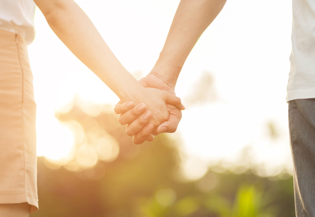 どこまでOK…？女性に好かれる【ずるいボディタッチ】～デート編～