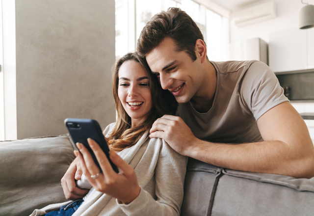 「今がイチバン幸せ♡」仲良し夫婦の【相手を幸せにするINE】とは…？