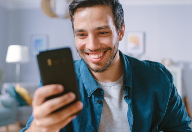 明日からも頑張れる！彼を励ます「応援LINE」の送り方