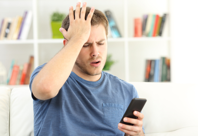 付き合ってないのに…！男性が「怖い」と感じる【重すぎLINE】4つ