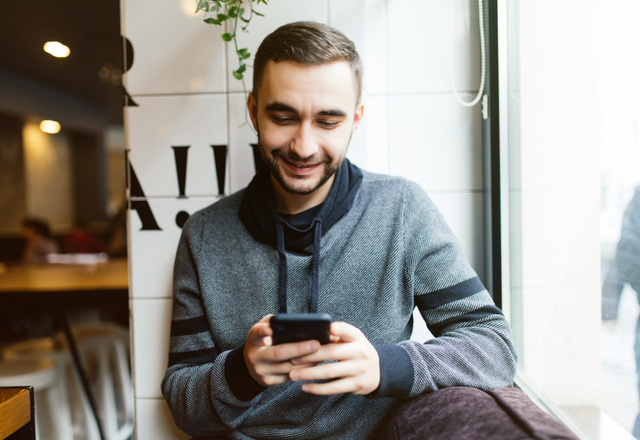 「もう好き！」男性が惚れる【激かわLINE】って何？