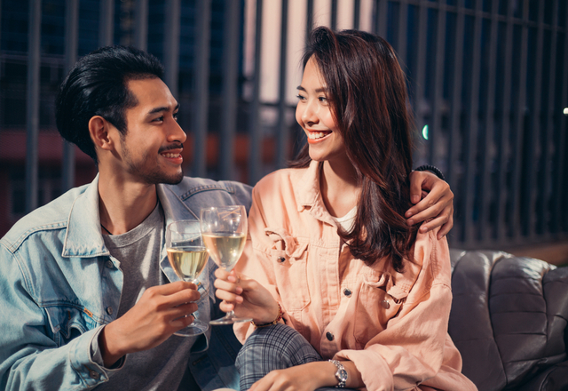 抱きしめちゃうぞっ♡男性が悶絶する「女性の酔っぱらい方」って？