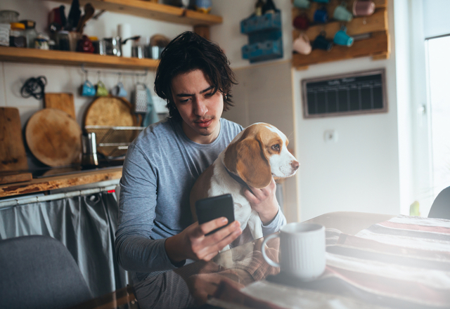 そんな適当じゃダメ！男性が返事してくれない「LINEでの反応」4選