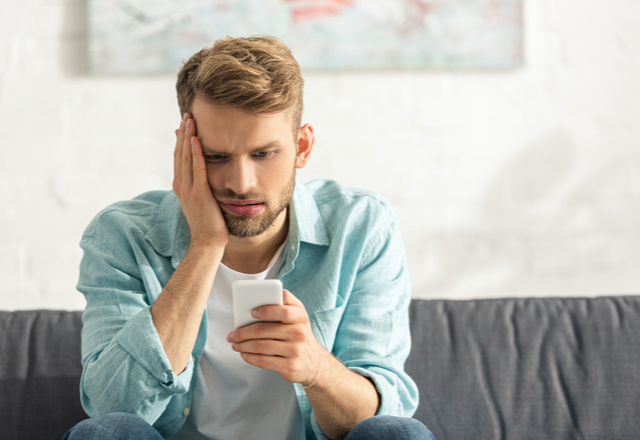 ちょっとしつこいかな…男性がしんどく感じる【LINEの頻度】