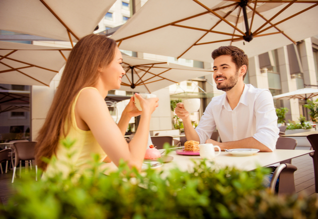 これでも必死なの…。奥手な女性がだす「ホレてますサイン」とは？