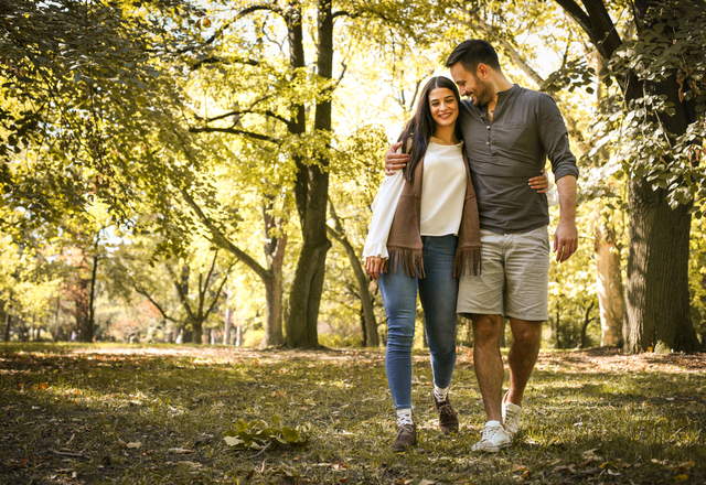 ここが勝負！男性を「最初の数秒で落とす」魔法の【初対面テク】