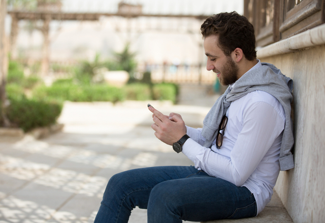 【男性心理】男性が引いてしまう「女性からのLINE」って一体？