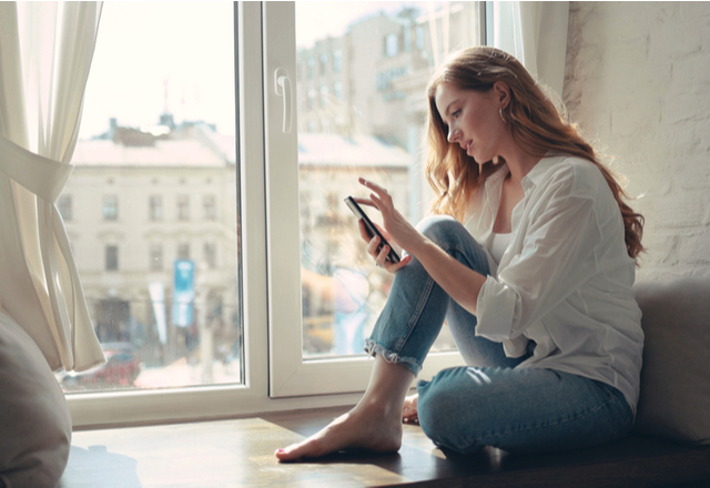 「上品だなぁ♡」万人が惚れ惚れする【大人女性からのLINE】4選