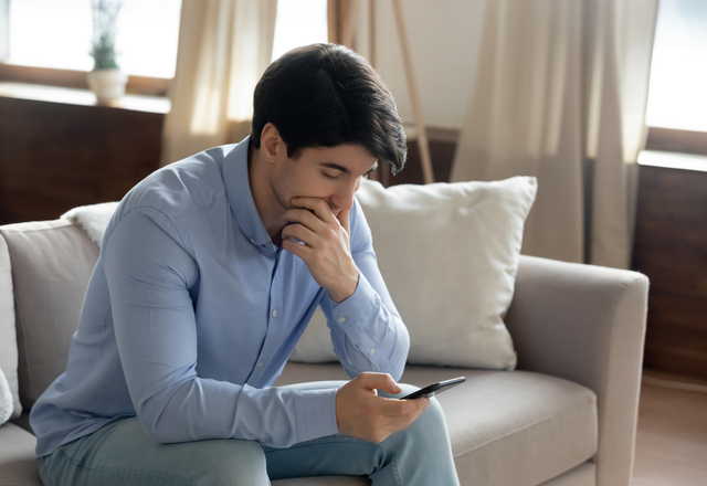 流石にそれは…男性が「返信しづらいLINE」送ってない？