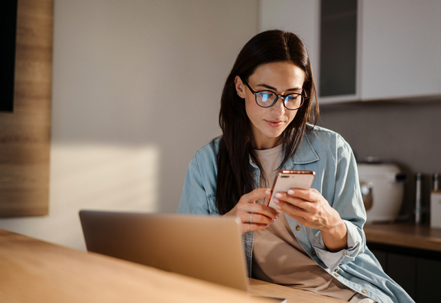 「かっこいいです…！」同性からも憧れられる【大人女子のLINE】って？