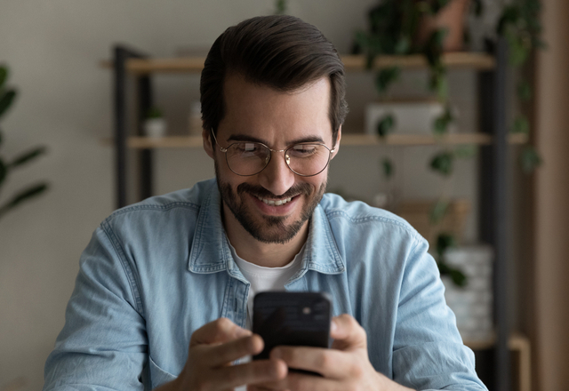 好きアピなの？！男性が「LINE」で【だる絡みしてくる心理】とは