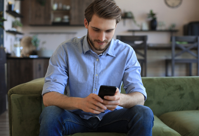 もう可愛すぎる♡男性がキュンとしてしまう【LINEでの好きアピ】4選