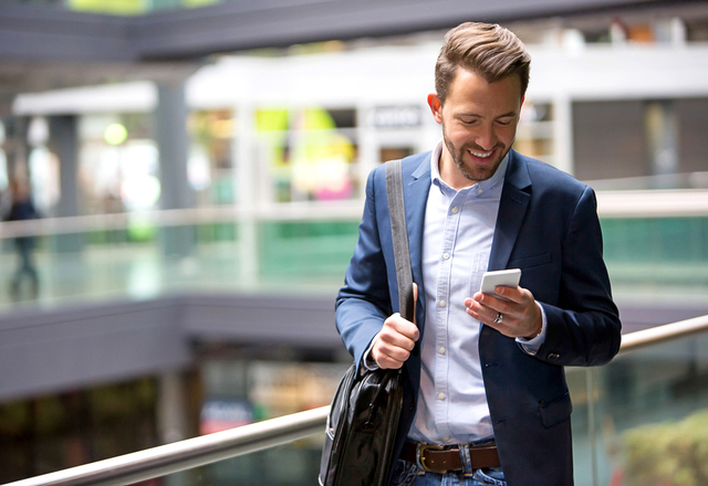 結婚してくれ…♡男性が惚れる「女性からの気遣いLINE」って？
