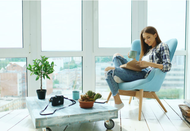 大人数で遊ぶより1人の方が好き？！あなたの【ソロ充実度】チェック！