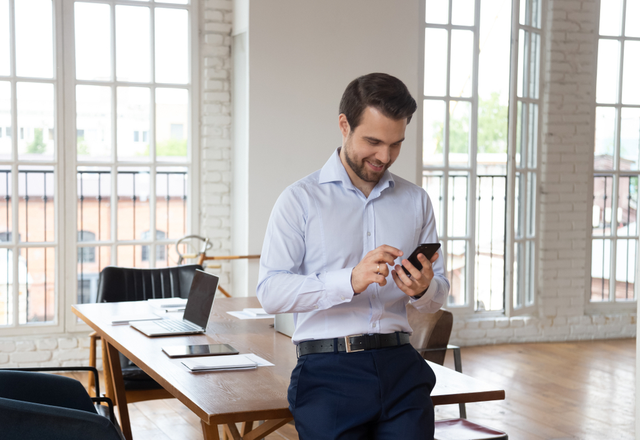 スキな気持ちがあふれでています♡男性が【恋すると送っちゃうLINE】とは