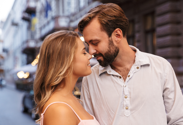 もっとして…♡女性が止まらなくなる「ゆっくりキス」の仕方4つ