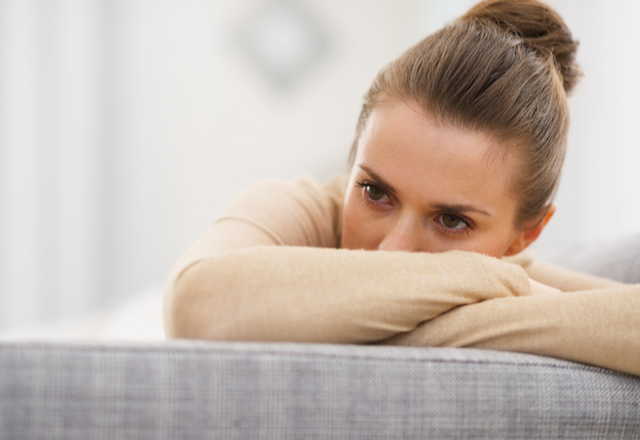 【4項目】ちょっとした事で落ち込んじゃう…あなたの“打たれ弱さ度”チェック