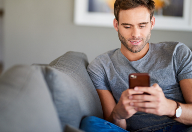 「あの頃を思い出す…♡」夫が惚れ直す【キュンかわLINE】とは