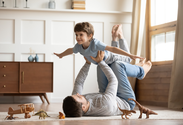 うちとは大違い…妻のママ友たちに羨望される「良旦那」になる方法