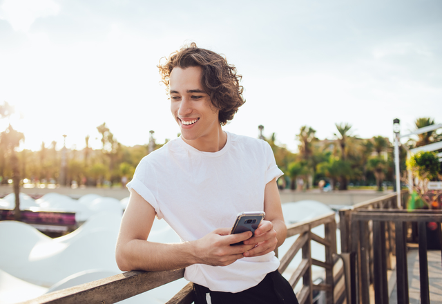 【LINE】で意中の彼のハートを掴め！男を落とす“あざといワード”とは…