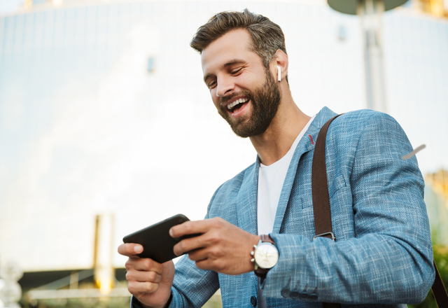 愛してるってこと…？彼の気持ちを「LINEで見極める方法」とは