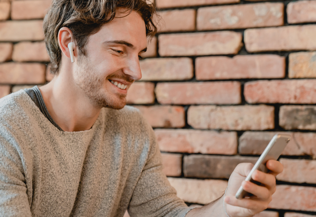 何度も見返しちゃう…♡男性がコロッと落ちる【魅惑のモテLINEテク】4つ