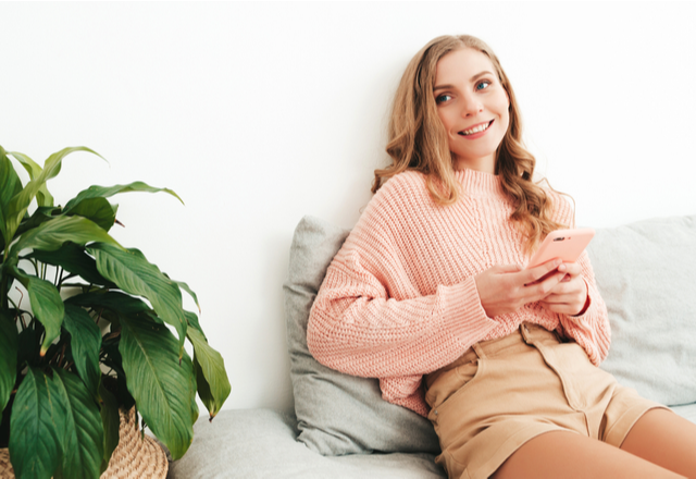 付き合いやすいかも…！「ママ友」から好かれる【LINEの内容】とは…？