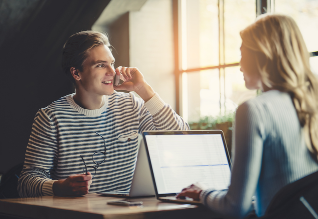好き〜！女性が「かっこいい」と思う【男性の何気ない仕草】とは