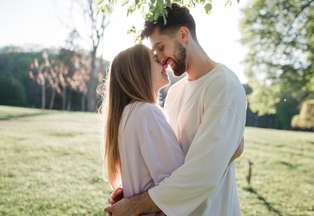 今絶対にやめないで～。女性がゾクっとしちゃう「キスの仕方」とは