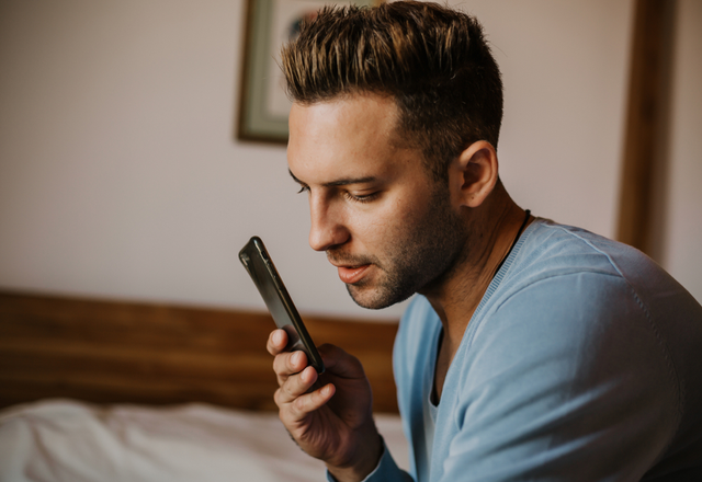 ダメだ…どっと疲れる…。「相手にストレスを与えがちなLINE」とは