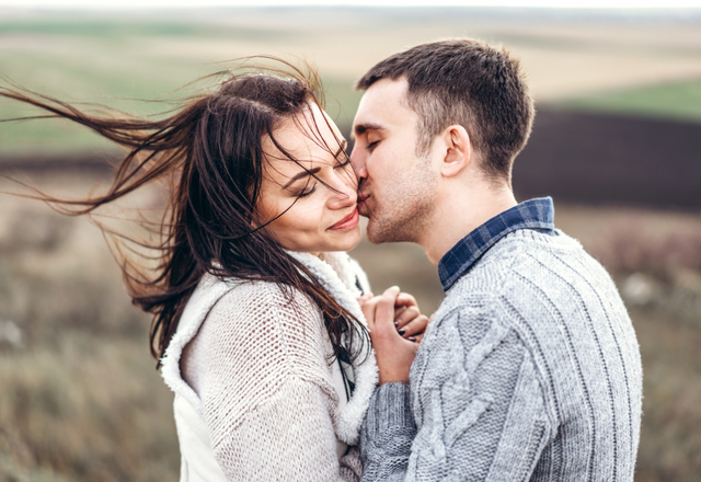 自分よがりになってませんか？彼女をメロメロにさせる“上手なキスの仕方”4選