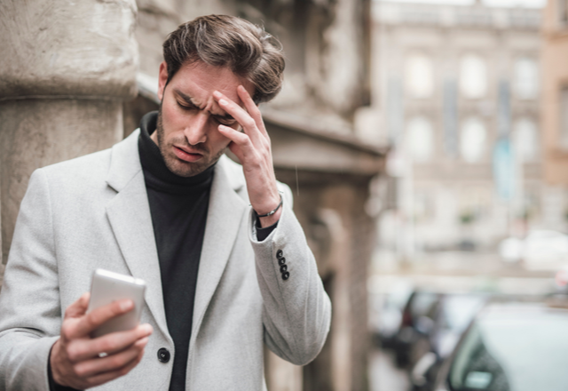 それって浮気じゃない…？男性が女性にLINEでして欲しくないこととは